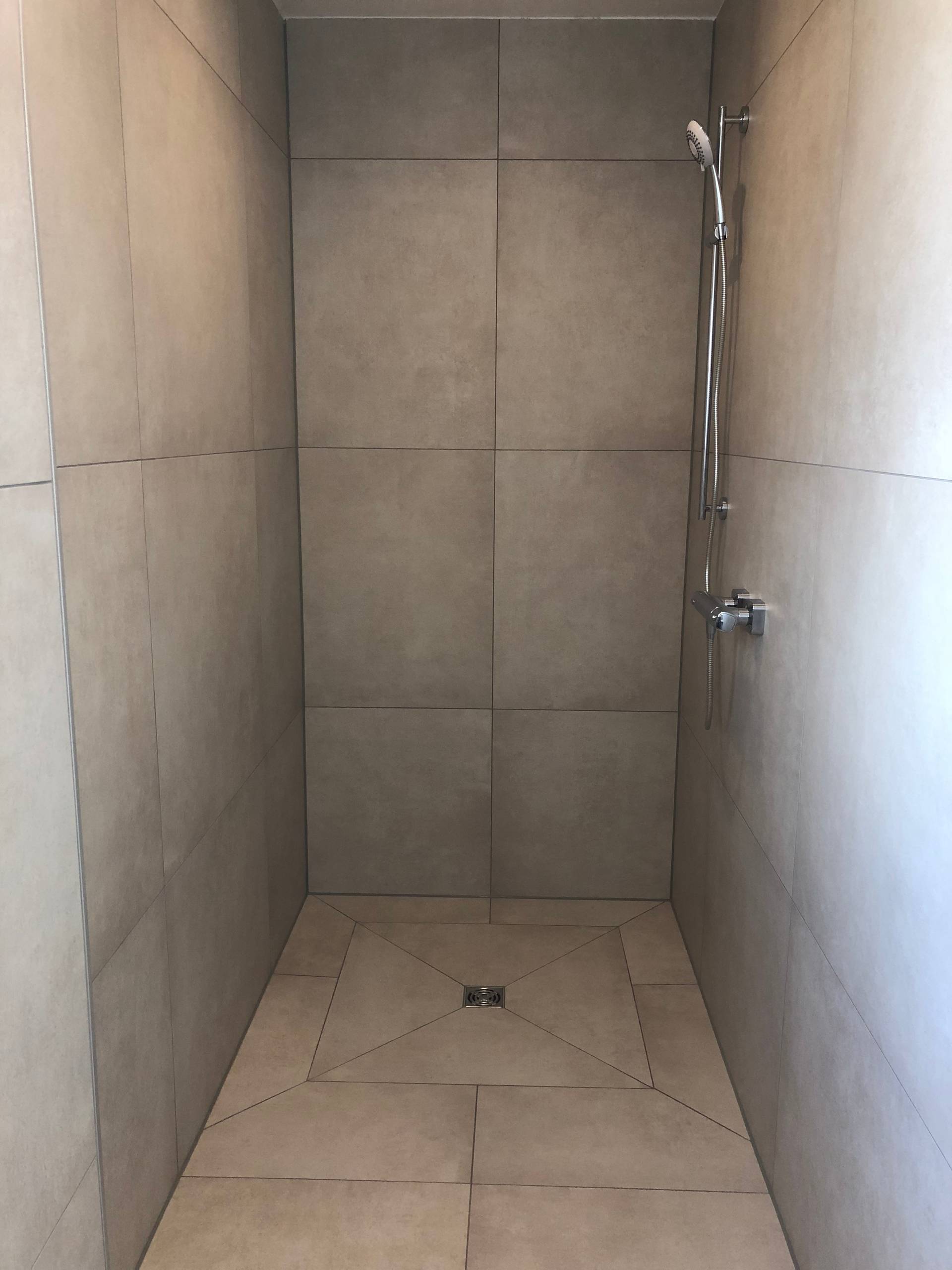 Fliesenleger Neumarkt