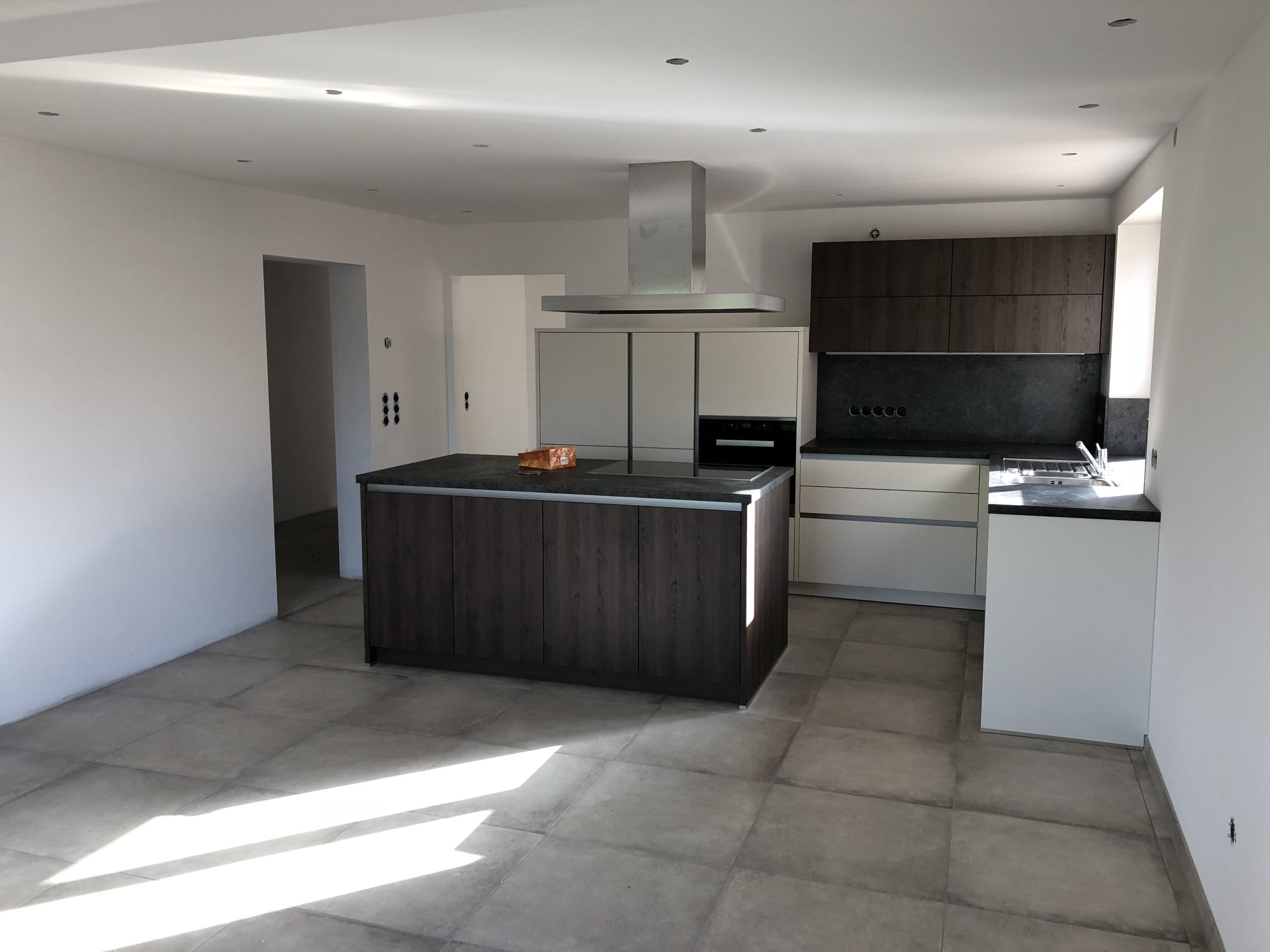 Küche-Fliesenleger Neumarkt